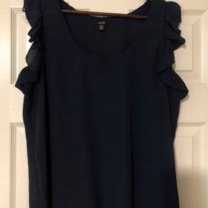 Sleeveless blouse